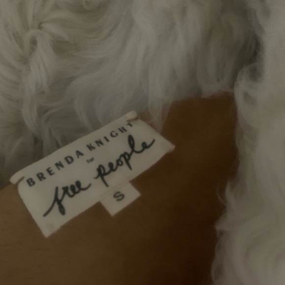 Shearling Fur Coat - Picture 6 of 8